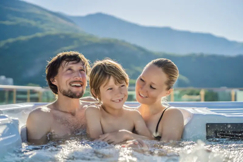 what-age-can-you-go-into-a-hot-tub