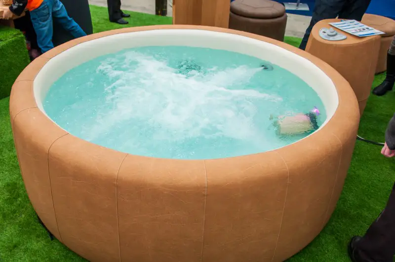 Best Time to Buy a Hot Tub The Definitive Guide